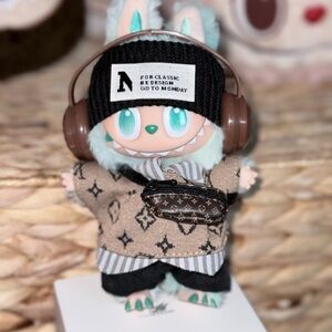 Labubu Custom Clothing Set + Big Into Energy Serenity Plush!